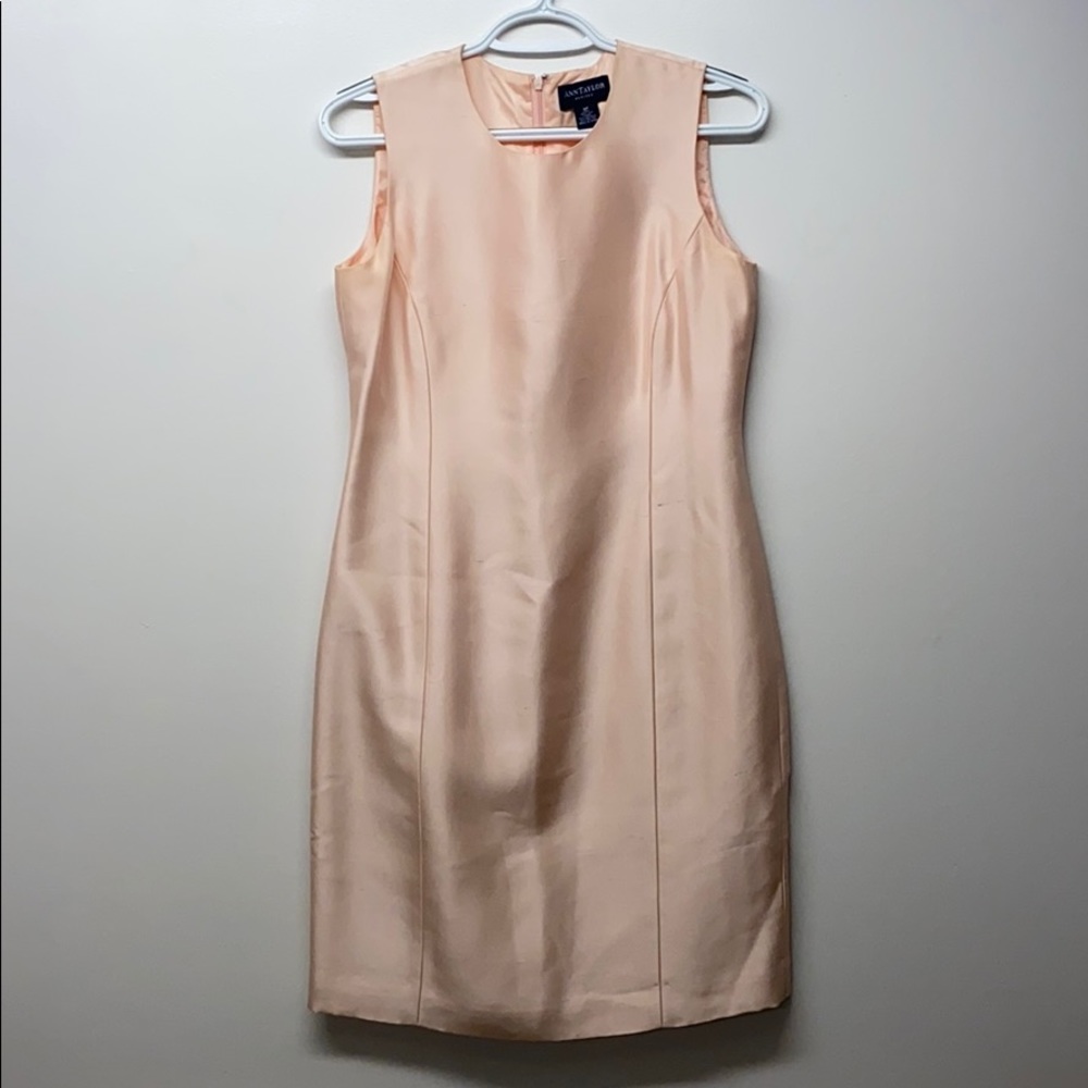 Ann Taylor Light Pink Sleeveless Dress